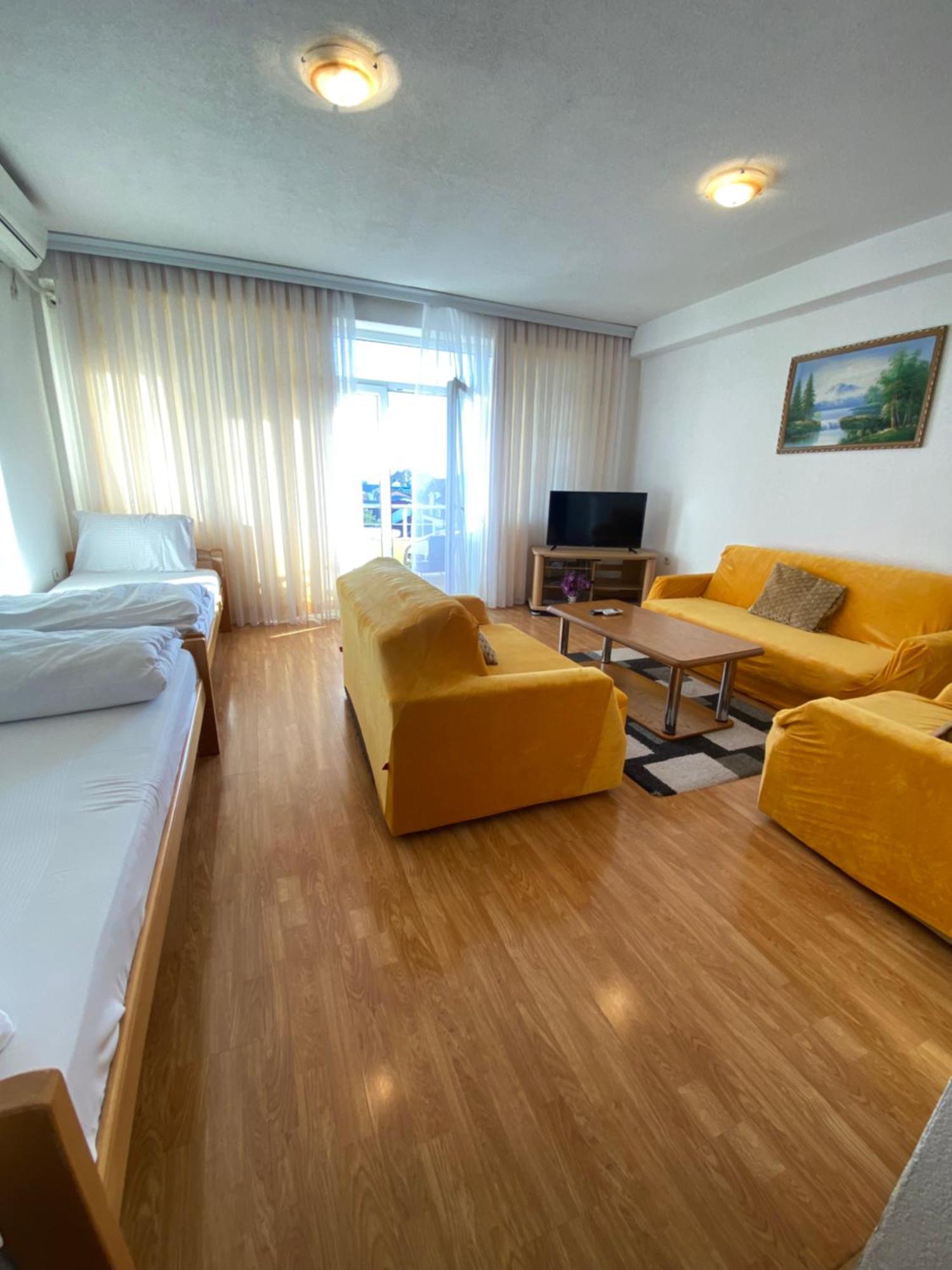 Hotel Venecia Apartments Struga Exterior foto