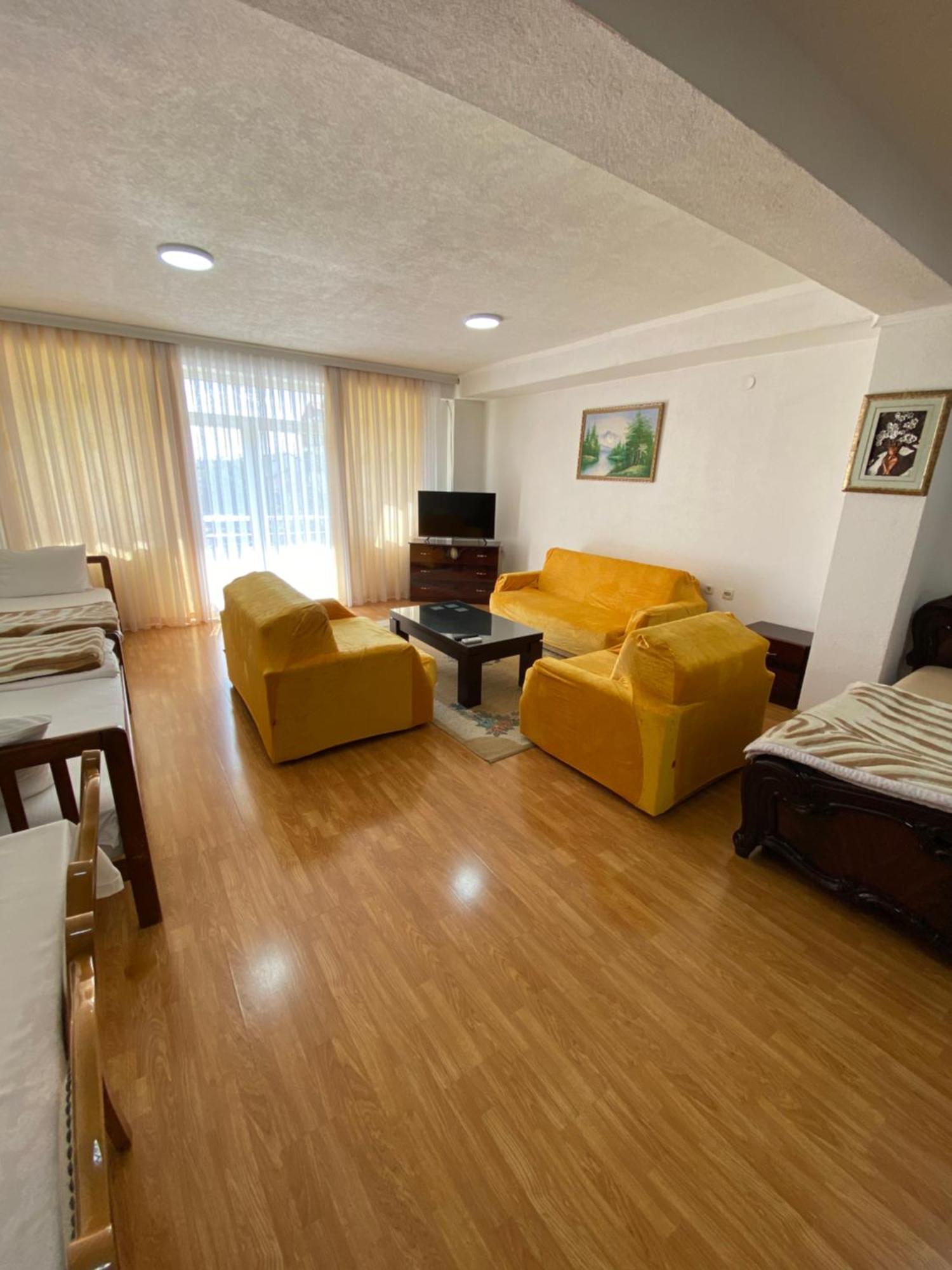 Hotel Venecia Apartments Struga Exterior foto